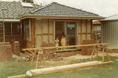 Photograph, Adding a room onto the Mitchell house at 168 Oban Road, North Ringwood in February 1979