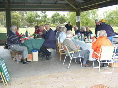 Photograph, Heathmont Men's Probus Club's various outings photographs in 2004