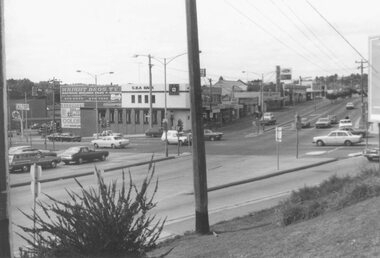 Photograph, Maroondah Highway East, Ringwood- 1976. Looking east from Warrandyte Road intersection