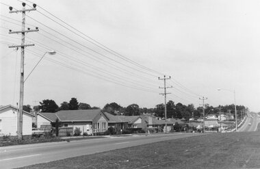 Photograph, Maroondah Highway East, Ringwood- 1969. Looking west towards Ringwood from Oban Road area