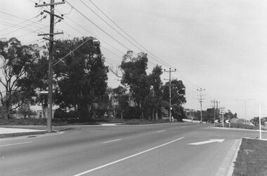 Photograph, Maroondah Highway East, Ringwood- 1969. Looking west towards Ringwood from Everard Road