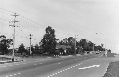 Photograph, Maroondah Highway East, Ringwood- 1969. Looking west towards Ringwood from Mines Road
