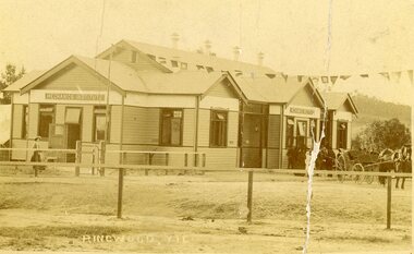 Photograph, Maroondah Highway Central, Ringwood. Mechanics Institute, Ringwood- 1910