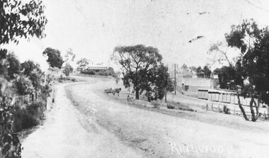 Photograph, Maroondah Highway Central, Ringwood. Main Street, c1909