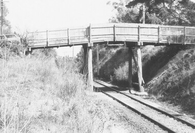 Photograph, Eastfield Road Railway Bridge, Ringwood East, Victoria