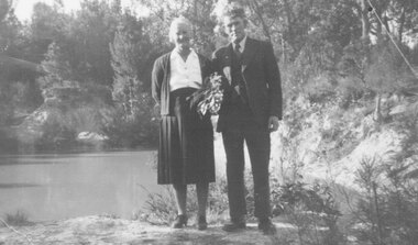 Photograph, Unknown elderly couple, 1949