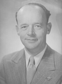 Photograph, Photograph proofs of Ringwood Councillors, 1953