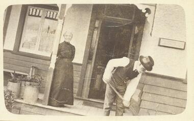 Photograph, Mr & Mrs Carr. (Undated)