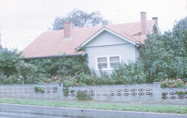 Photograph, Jack Milner's house at 37 Ringwood St, formerly the home of Ringwood Taxi Service