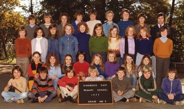 Photograph, Joyce Martin, Ringwood East Primary School 6 & 5 S in 1977