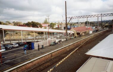 Photograph, Ringwood Railway Precinct circa 2008, showing the heritage building and ramp on platforms 2 & 3