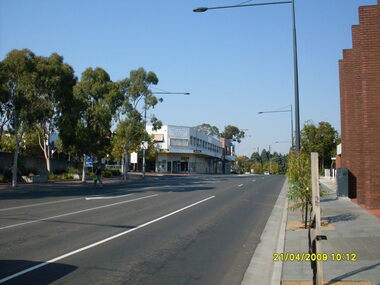 Photograph, Ringwood Street looking south, Ringwood on 21 April 2009.  Civic Place on left, with Paul Vale (criminal lawyer)
