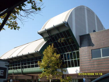 Photograph, Rear view of former Ringwood Library, from Eastland access road, on 21 April 2009