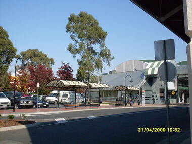 Photograph, Looking from the Eastland access road roundabout, towards the south-east, on 21 April 2009. Showing pedestrian crossing and car park