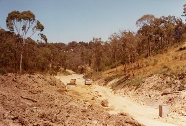Photograph, Looking west down Kubis Drive, North Ringwood in December 1976