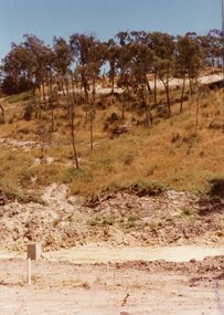 Photograph, Hillside above the manhole in Kubis Drive, North Ringwood west of Iluka Court on 18 December 1977