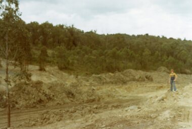 Photograph, At the bend in Kubis Drive, North Ringwood where it climbs out of the gully in October 1977