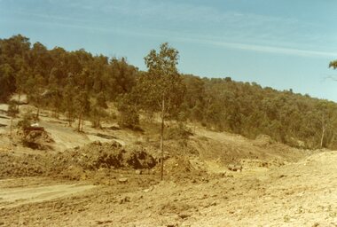 Photograph, Looking south past the road at the top of the bend in Kubis Drive, North Ringwood in December 1977
