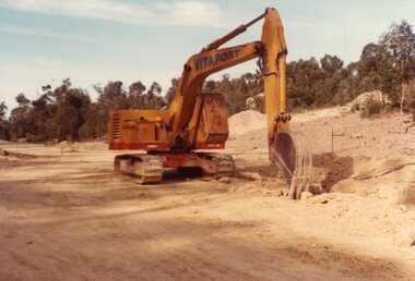 Photograph, The Kato machine working on Kubis Drive, North Ringwood in Feb 1978