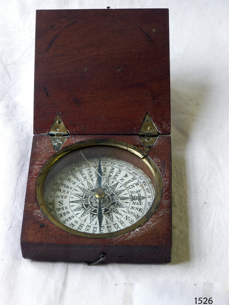 AUTHENTIC MODELS Clear Pocket Compass in Gold/Highly Polished
