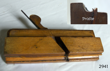 Tool - Wood Moulding Plane, Routledge, 1869-1910
