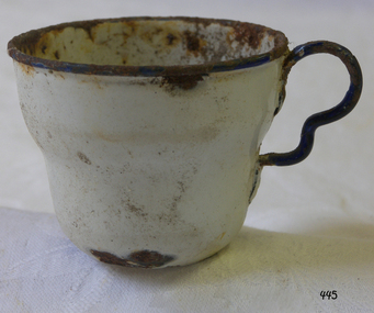 Cup