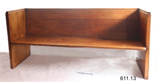 Timber bench seat with backrest