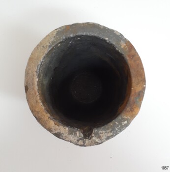 Crucible has some sediment on and below the lip