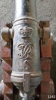 Maker's mark shows emblem of crown and entwined letters