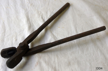 Farriers Tongs