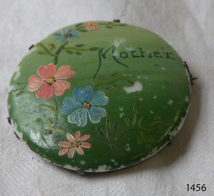 Brooch