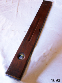 Spirit level