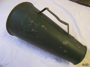Functional object - Megaphone, 1920-1940