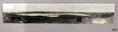 Photograph, Photograph of Lake Pertobe