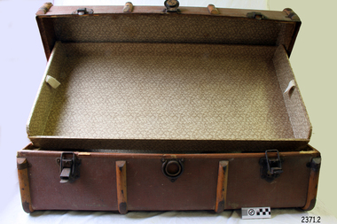 Functional object - Suitcase/Trunk