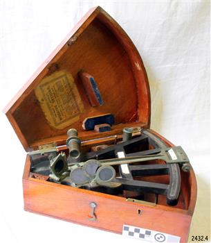 Case has stops and stays to keep the octant steady and protect the parts