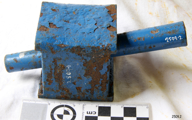 Locking pin