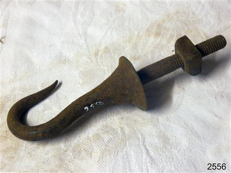 Hook has some rusting. Registration number is on this side.