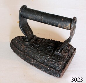 Domestic object - Flat Iron, circa 1900