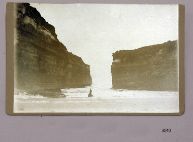 Photograph, circa 1895