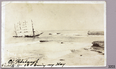 Postcard - Ship, Falls of Halladale on the Rocks, 06-08-1909