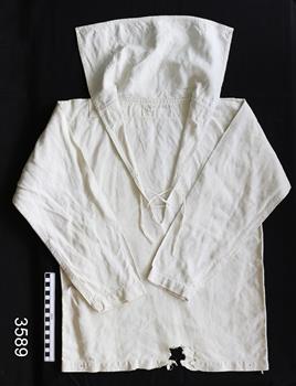 White long sleeve shirt with wide collar flap at the back
