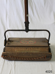 Carpet sweeper