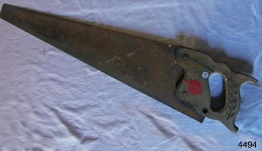 Saw