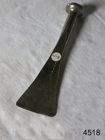 Caulking Tool
