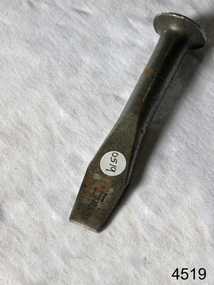 Caulking Tool