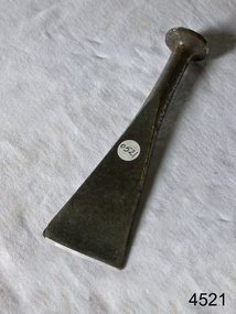 Caulking Tool