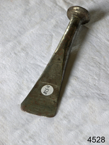 Caulking Tool