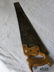Saw