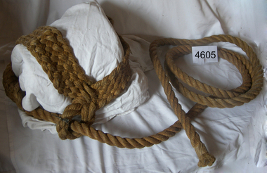 Rope barrel sling displayed over an object to show its ropework